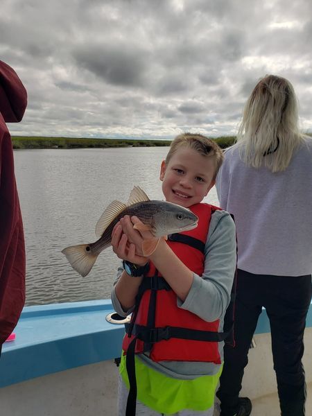 Best Fishing Spots In Savannah GA - Kids Fishing Trip